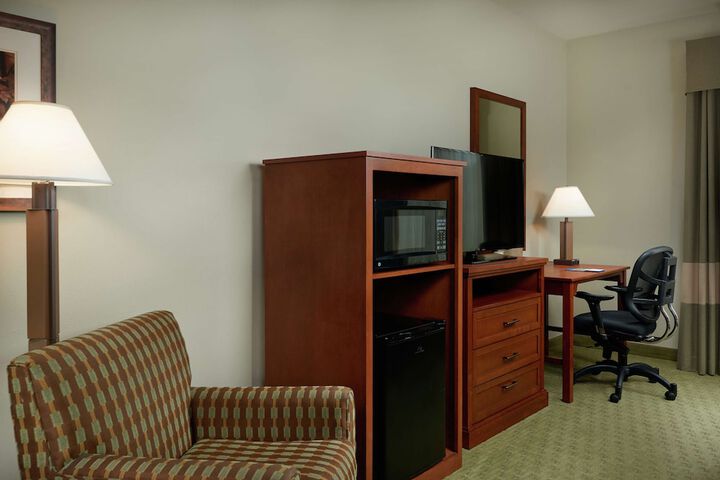 Hampton Inn & Suites Salem OR