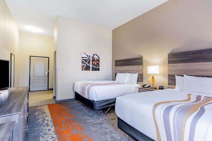 Room 16 of 30