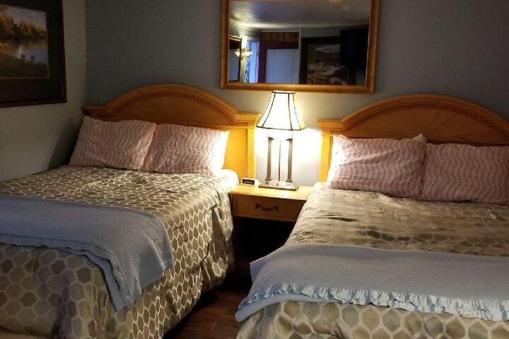 Room 16 of 68