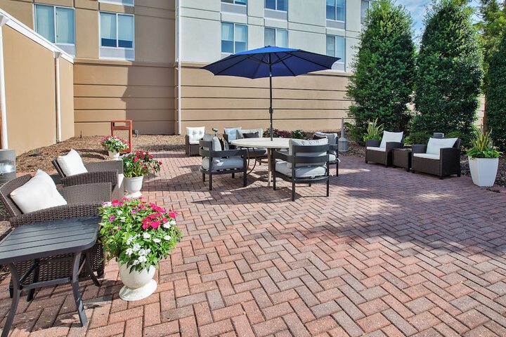 Hilton Garden Inn Chesapeake / Greenbrier