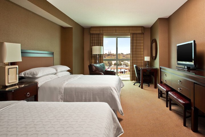 Sheraton Sioux Falls Hotel & Convention Center