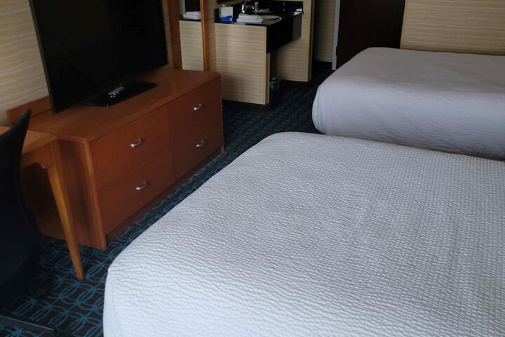 Room 15 of 20