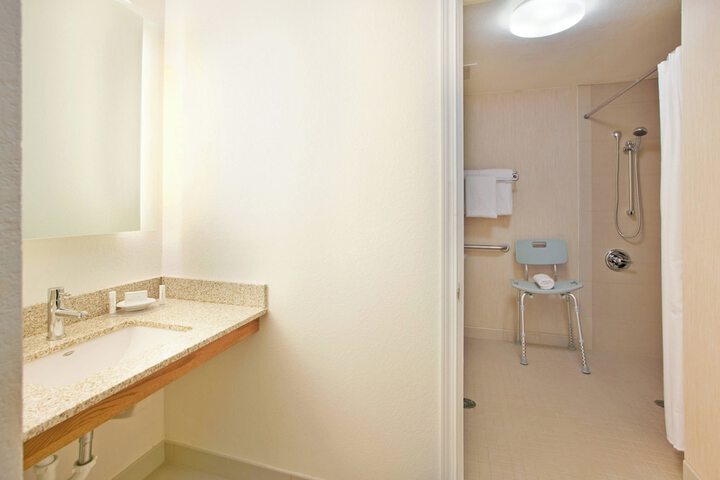 Room 12 of 22