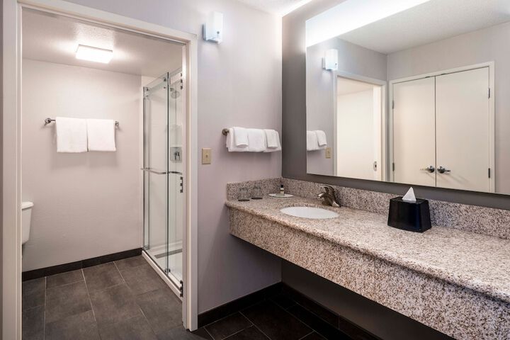 Courtyard by Marriott Denver Southwest / Lakewood