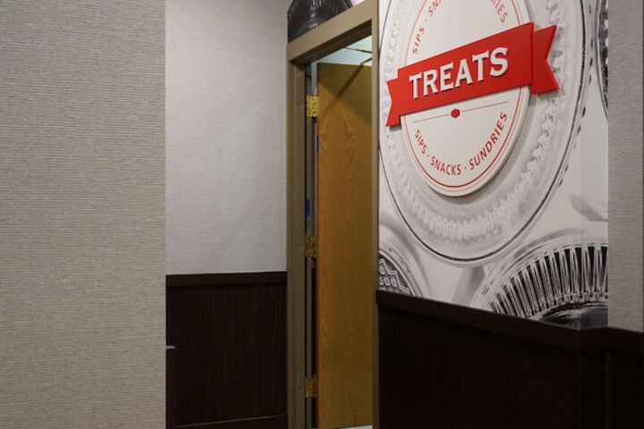 Hampton Inn & Suites Chicago / Aurora