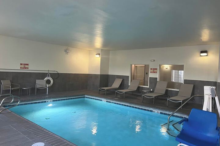 Pool 4 of 34