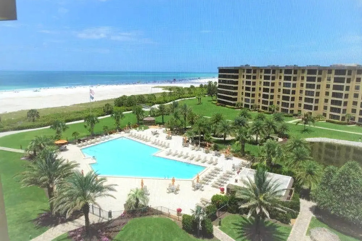 Gulf & Bay Club- A708 Updated With Great Views! 2 Bedroom Condo