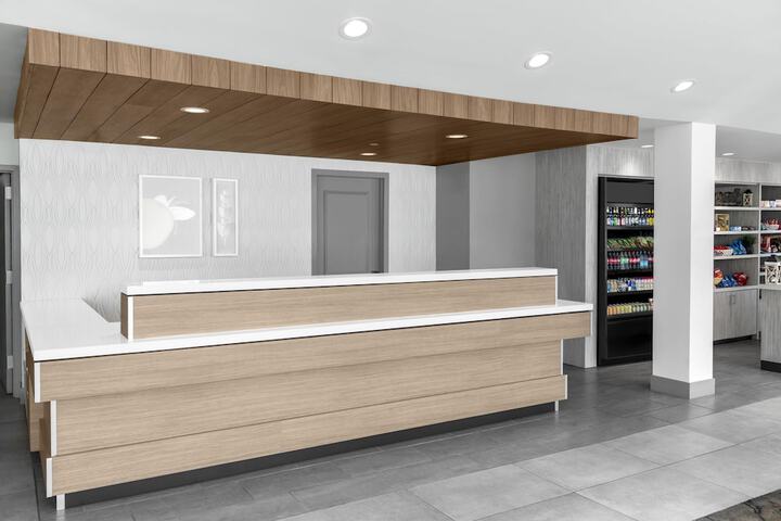 Hilton Garden Inn Queens / JFK Airport