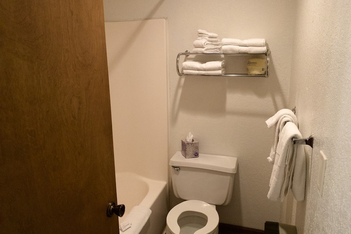 Room 12 of 30