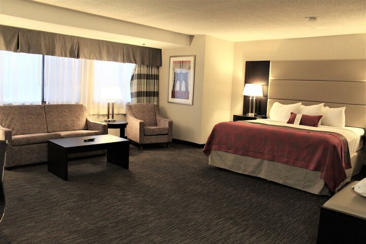 Ramada Plaza by Wyndham Regina Downtown