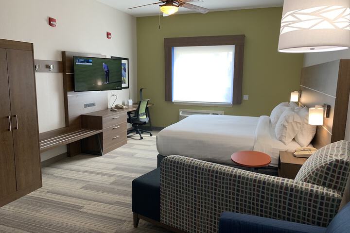 Holiday Inn Express Hotel & Suites South Padre Island by IHG
