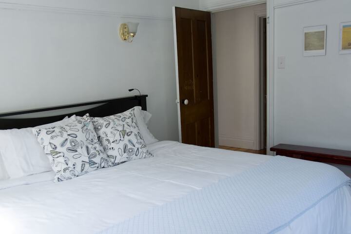 Room 15 of 26
