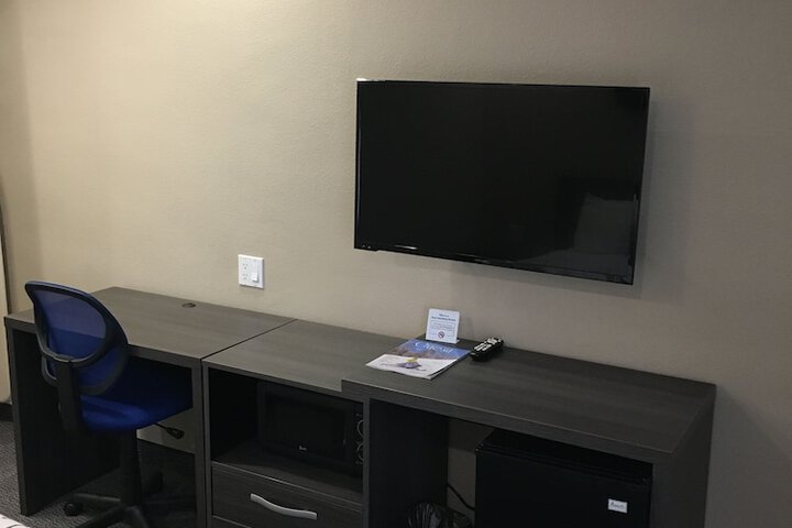 Room 38 of 46