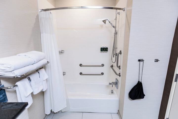 Fairfield Inn & Suites Bowling Green