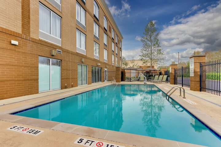 Pool 6 of 38