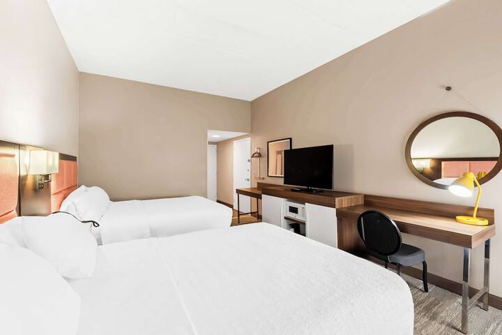 Hampton Inn Pennsville