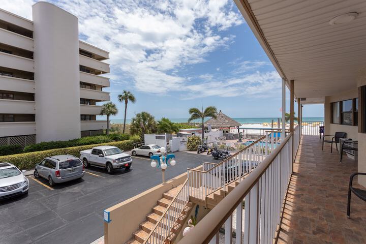 Plaza Beach Hotel Beachfront Resort