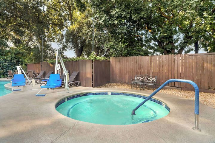 Pool 2 of 36