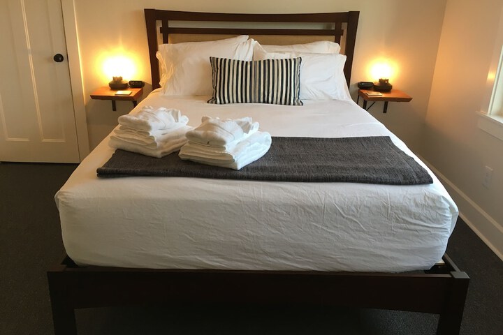 Room 47 of 58
