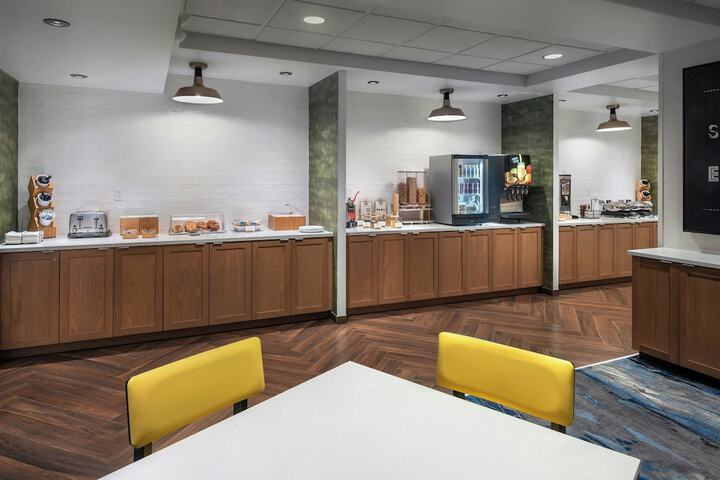 Fairfield Inn & Suites by Marriott Rome