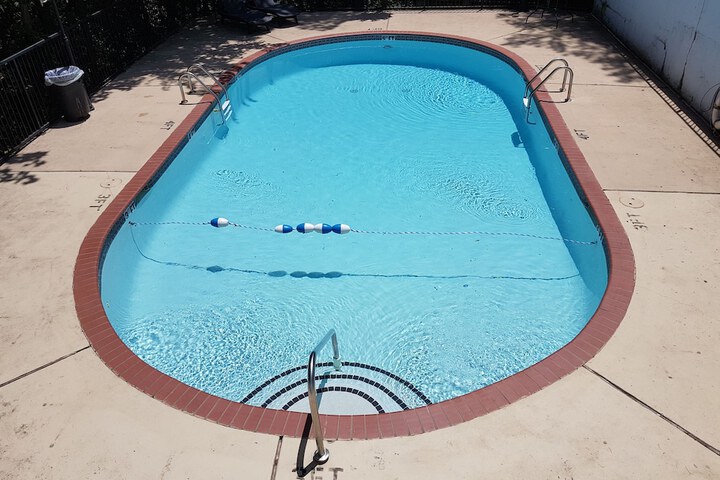 Pool 5 of 46