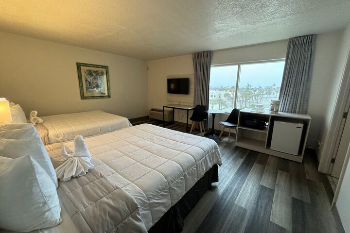 Room 30 of 65