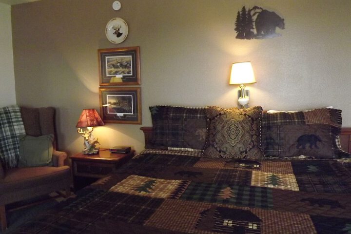 Room 124 of 175