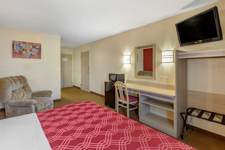 Econo Lodge Belle Fourche