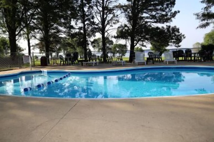 Lewis and Clark Resort
