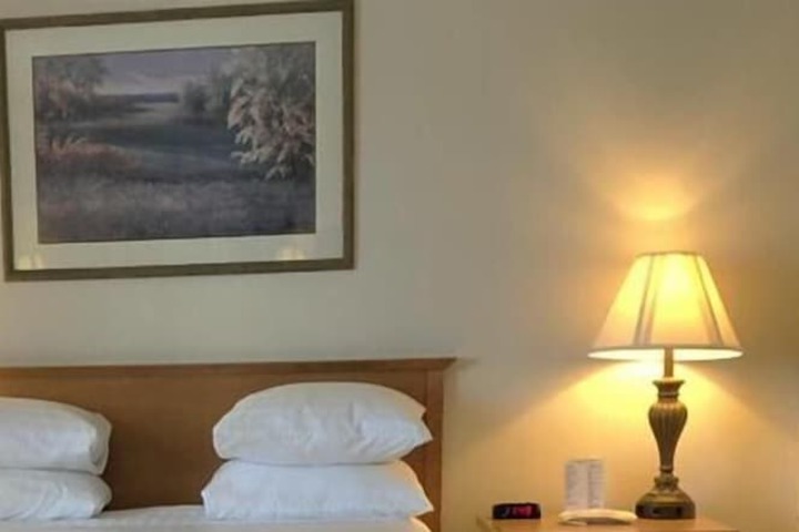 Room 14 of 22