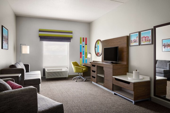Room 15 of 24