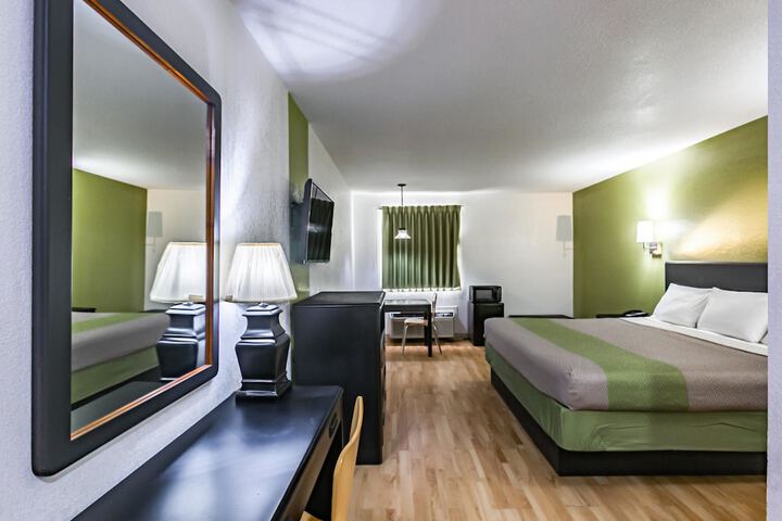 Room 29 of 41