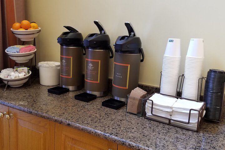 Breakfast/Coffee Service 26 of 30