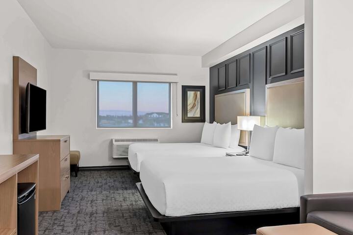 Room 52 of 58