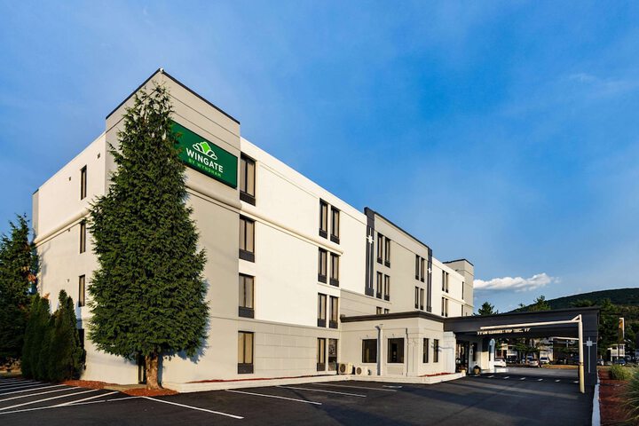 Hotel 3 of 47