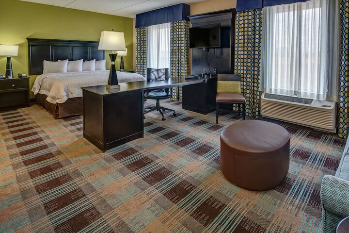 Room 31 of 48