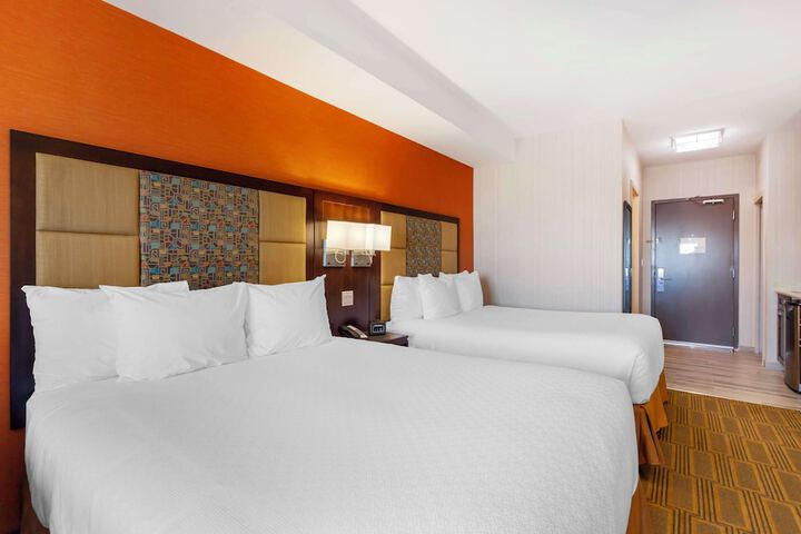 Room 47 of 91