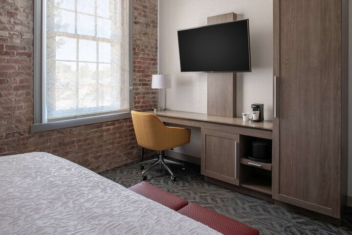 Room 20 of 40