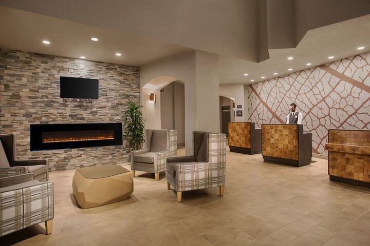 Hotel 6 of 50