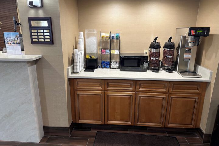 Wingate by Wyndham Utica