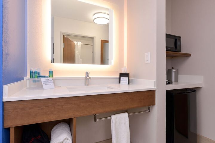 Holiday Inn Express Glenwood Springs by IHG