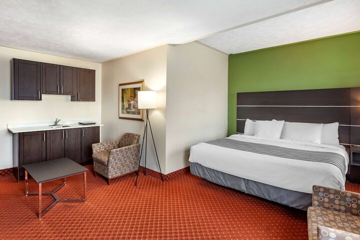 Room 19 of 51