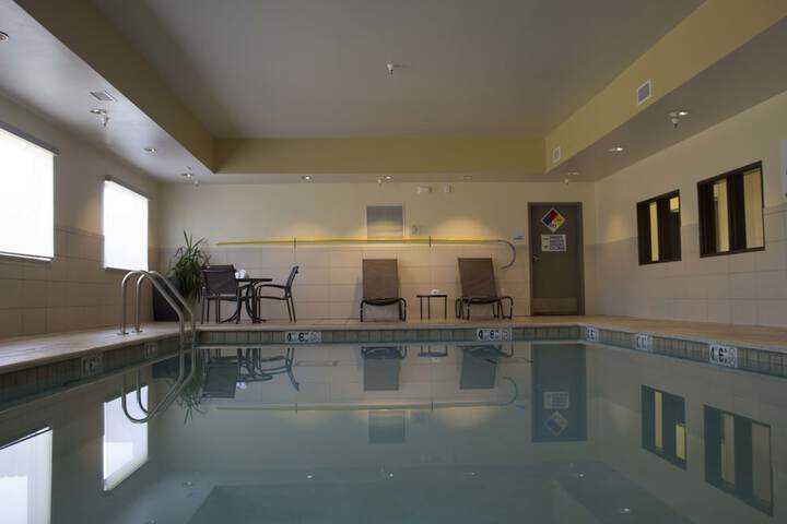 Holiday Inn Express & Suites Tahlequah by IHG