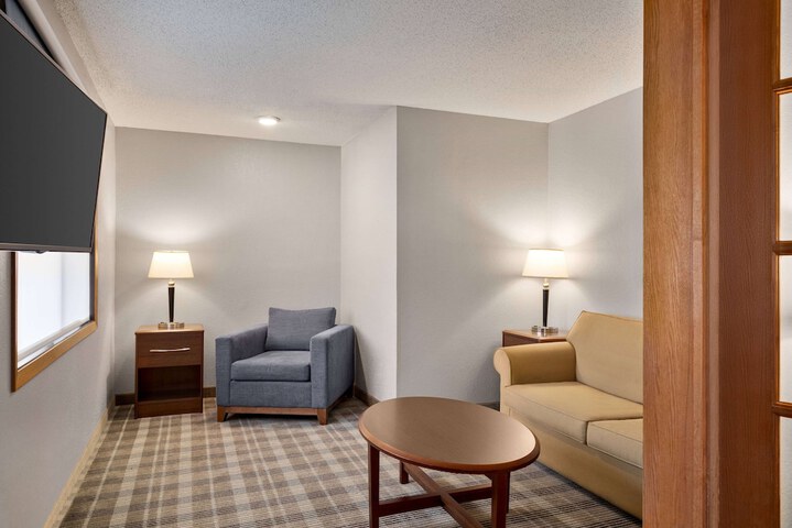 Room 36 of 45