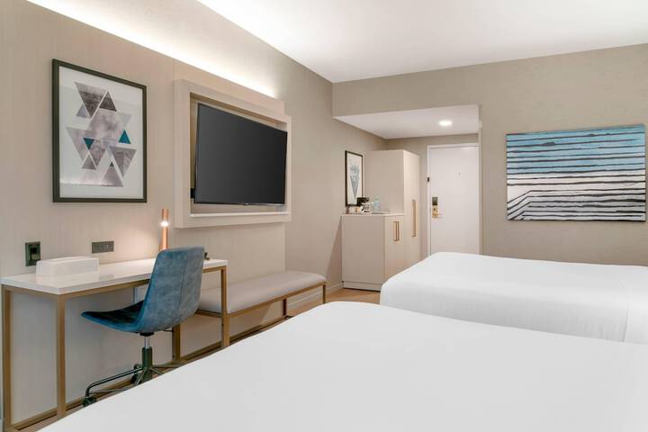 Radisson Plaza Hotel at Kalamazoo Center