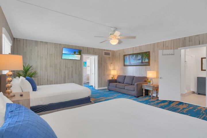 Room 35 of 206