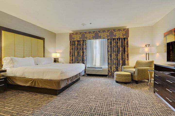Room 31 of 60