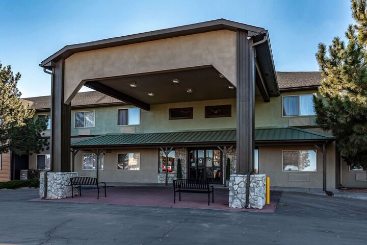 Quality Inn & Suites Pueblo West