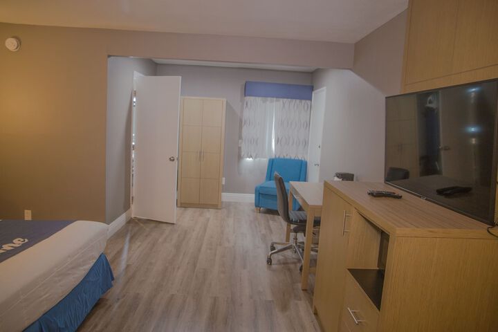 Room 37 of 51