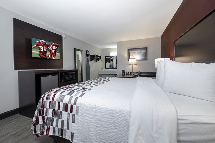Room 16 of 25